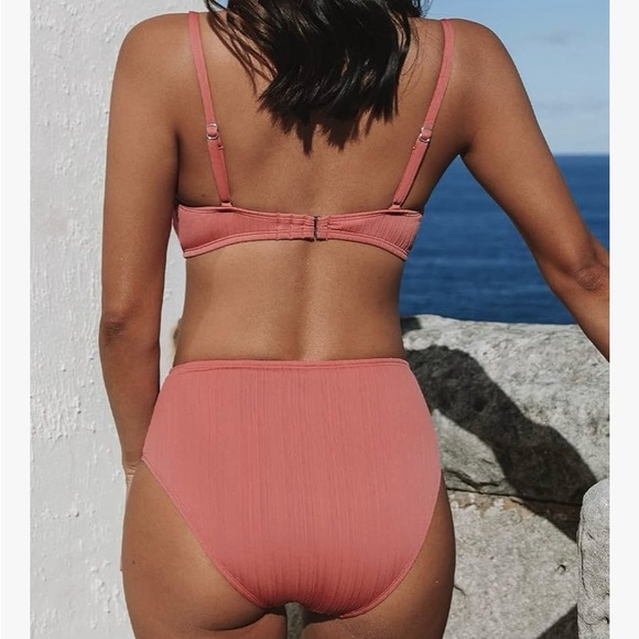 Cupshe bikini - Picture 3 of 5